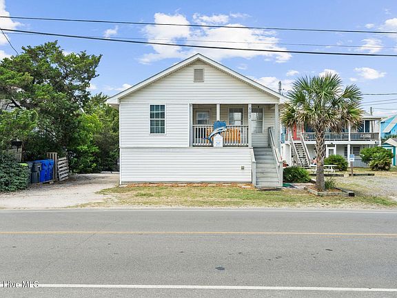 4th image of 805 Carolina Beach Avenue N