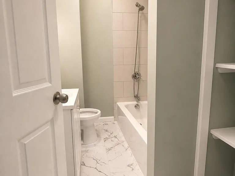 18 Beverly St #3 — Photo 6