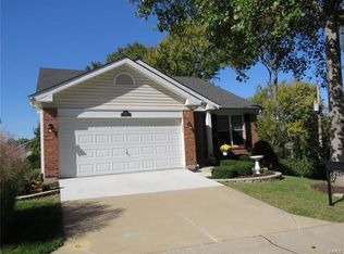 10175 Chancery Ln, Saint Louis, MO