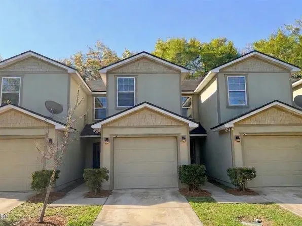 7836 PLAYSCHOOL DRIVE, JACKSONVILLE, FL 32210
