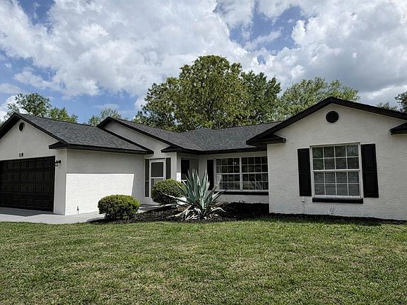 3rd image of 30 Olive Circle Loop