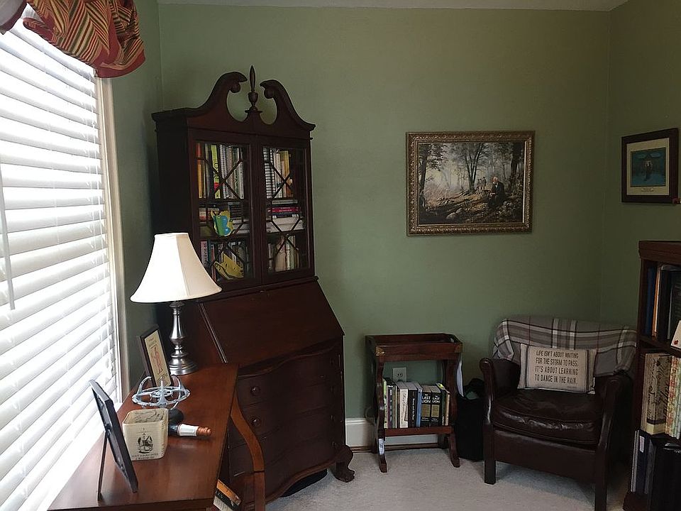 2nd image of 4600 Kemp Dr