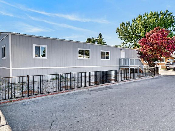 4th image of 8230 Faith Ln #19