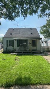 4412 Edgewood St, Dearborn Heights, MI, 48125