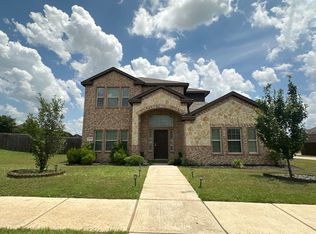 2052 Glen Hollow Dr, Lancaster, TX 75134