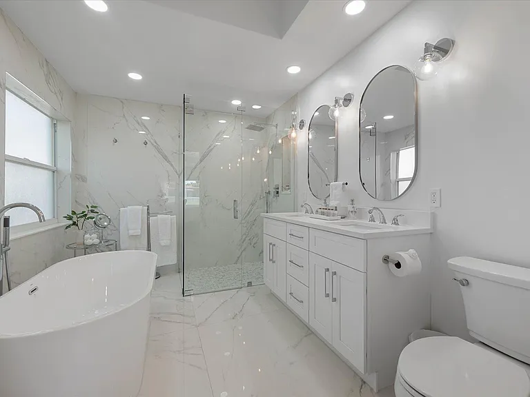 4145 Bahia Isle Cir — Photo 24