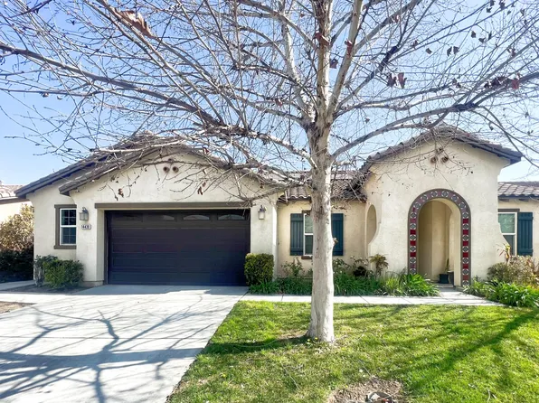 14430 Serenade Dr, Corona, CA 92880