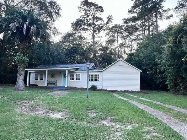 727 Young St, Thomasville, GA 31792