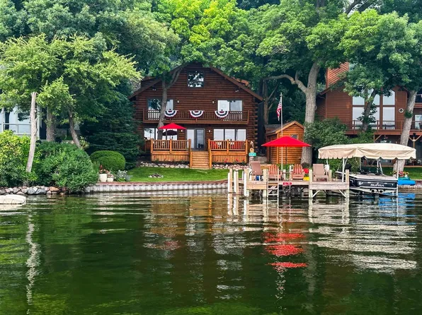 W5187 Lauderdale DRIVE, Elkhorn, WI 53121