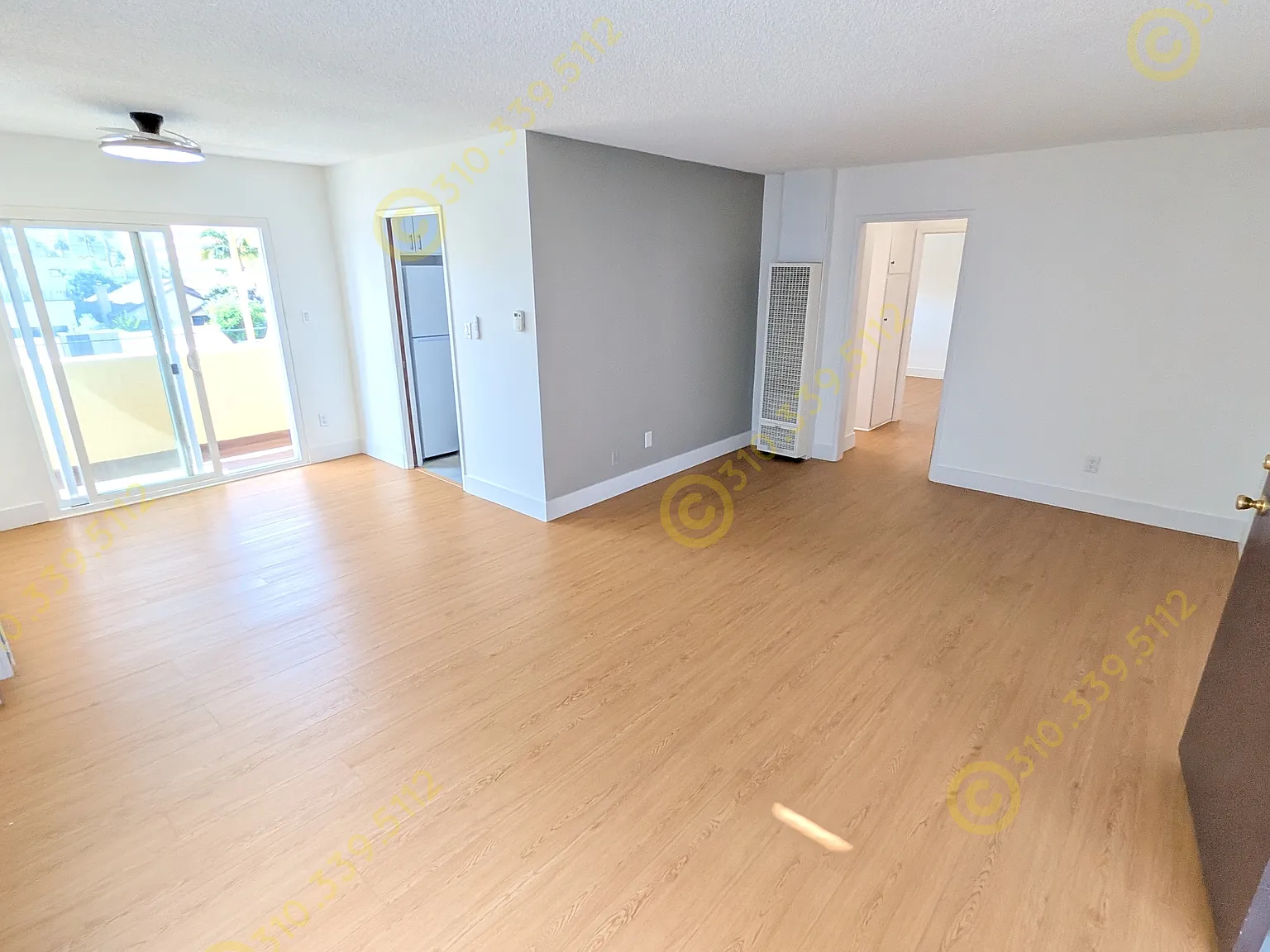 2 bed, 1003 sqft, $3,200 — Photo 4