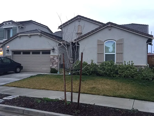 2436 Talaria Dr photo 1