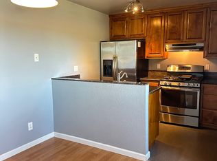 2804 Pole Line Rd APT 1, Davis, CA 95618