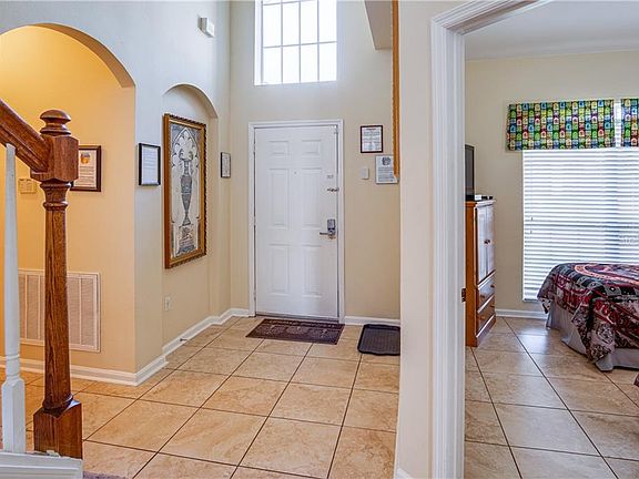 5th image of 8026 King Palm Cir