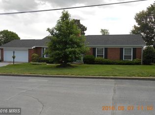 50 E Grandview Ave, Mercersburg, PA 17236