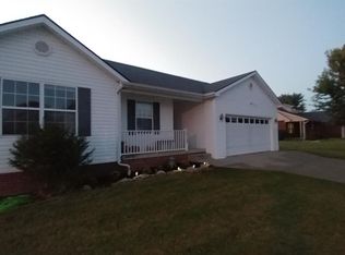 1013 Pauley Ct, Berea, KY 40403