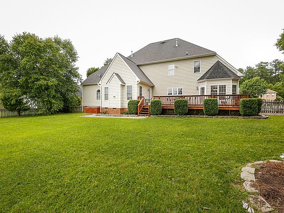 3rd image of 8309 Charing Ln