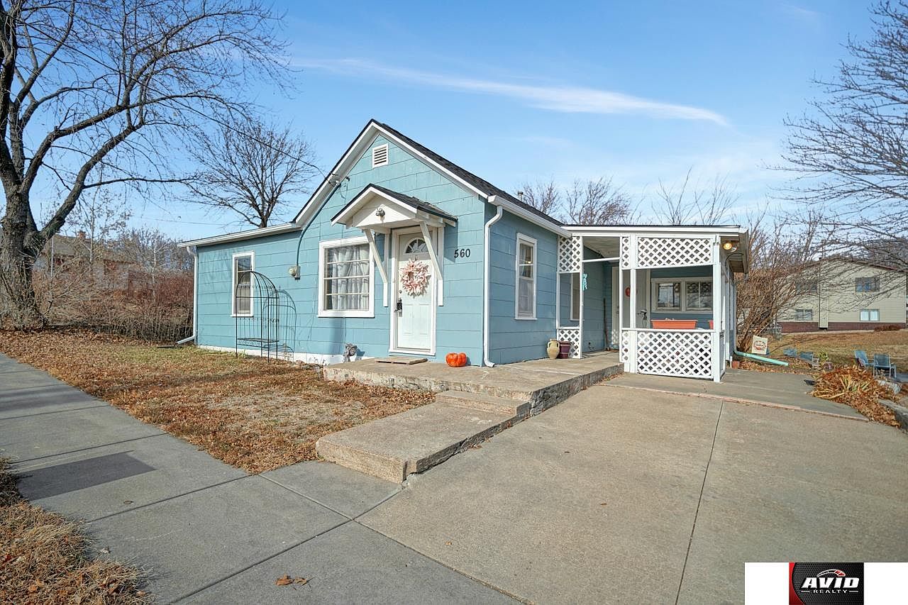 560 Garden St, NE 68317 Zillow