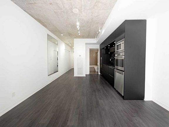 2nd image of 88 Blue Jays Way #1113
