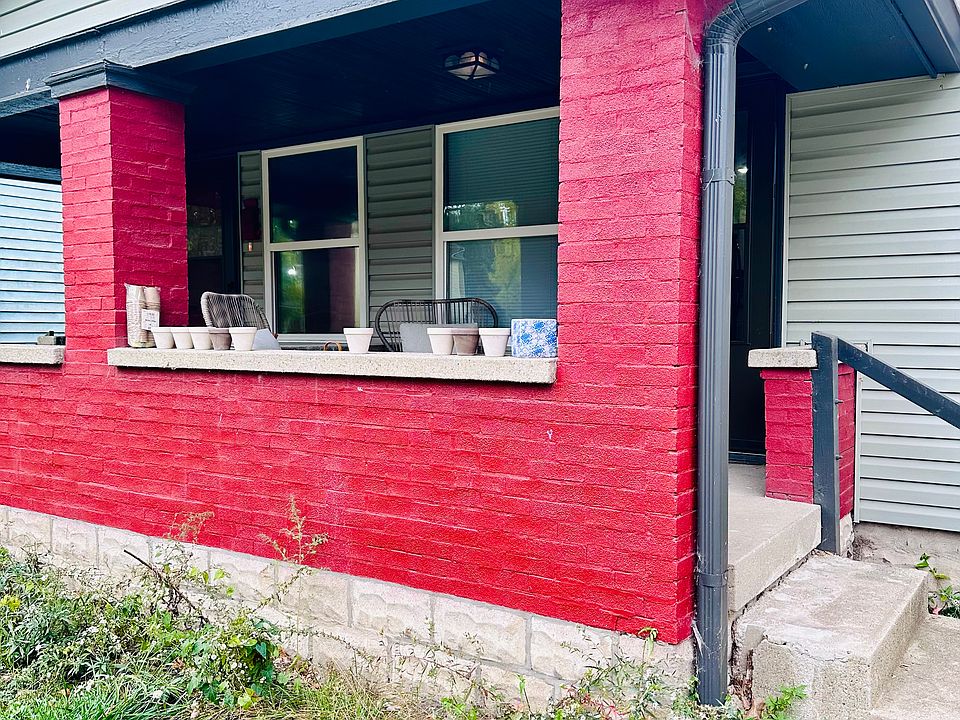 1st image of 420 N Beville Ave