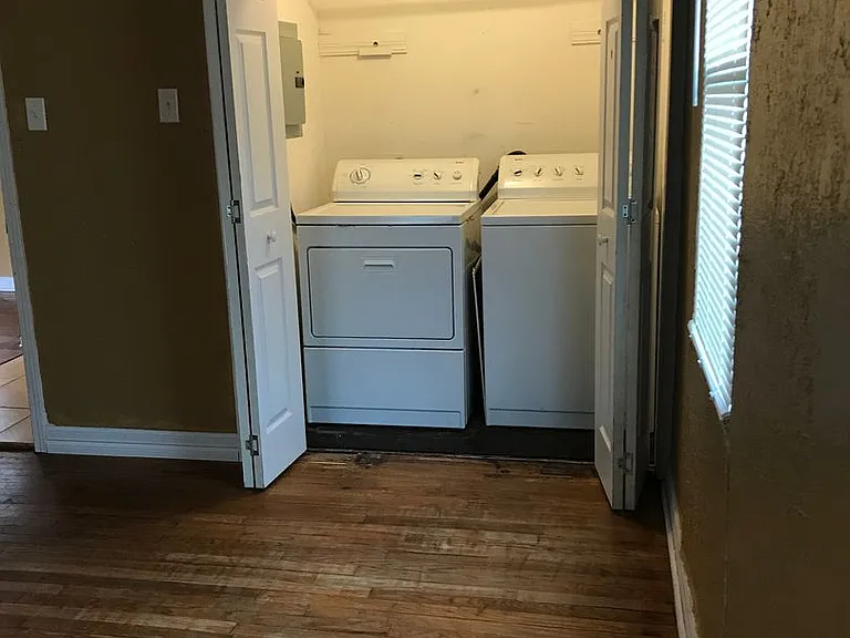 4205 S Tyler St — Photo 7