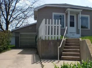 417 E Juneau St, Tomah, WI 54660