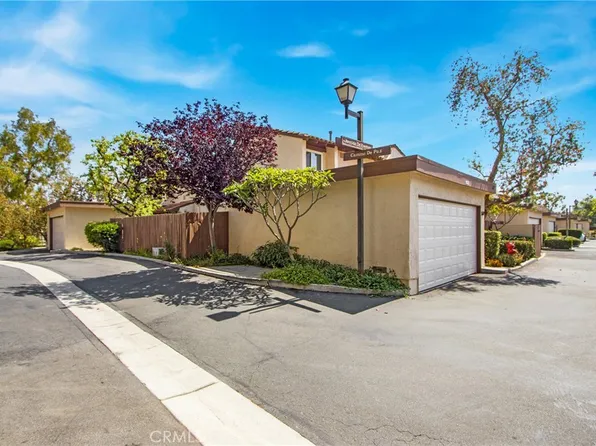 5629 E Avenida De Vientos, Anaheim, CA 92807