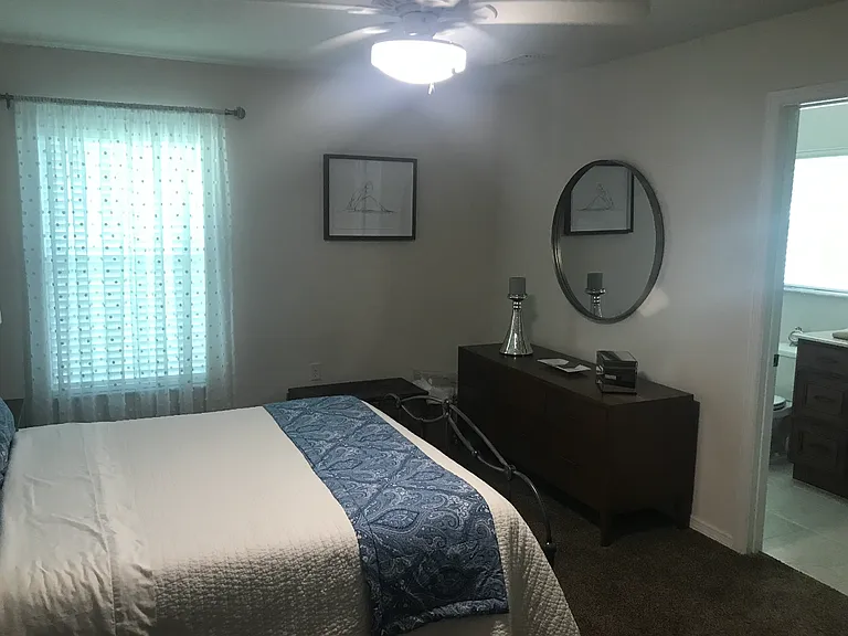 Avocado Ave — Photo 5