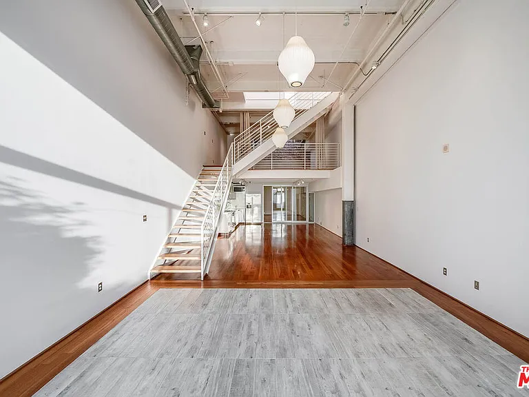 1850 Industrial St #106 — Photo 10
