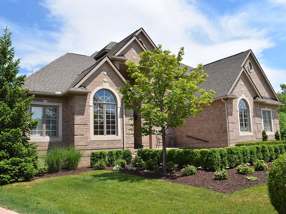 1st image of 5687 Branford Dr