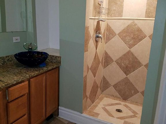5th image of 38 N Menard Ave APT 3A