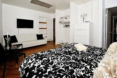 Rented by Atlas Real Estate New York