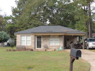 3703 Glen Ln, Tuscaloosa, AL 35401