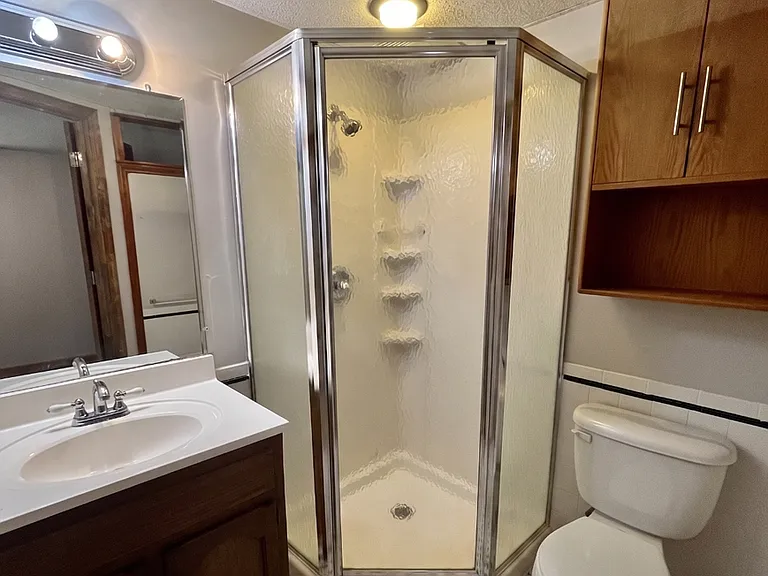 500 SE Sherri Ln — Photo 7