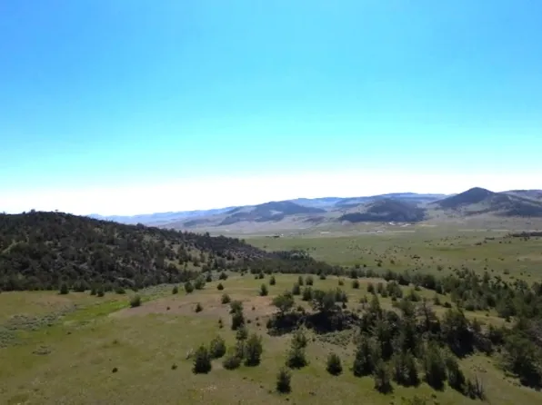 Dozer Rd, Cardwell, MT 59721