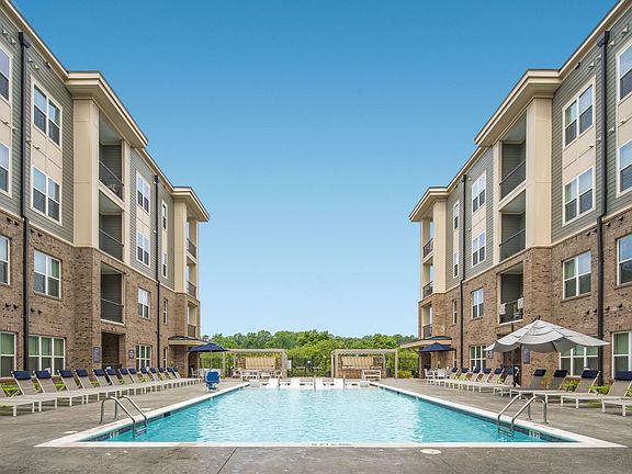 2nd image of 6000 Elevate Cir #7761559