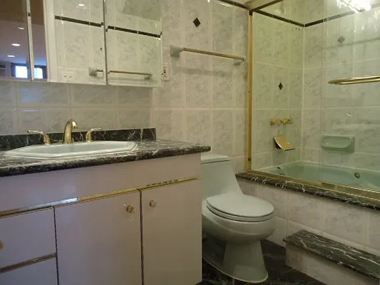Rented by Hakeem Shahid, LREB | media 20