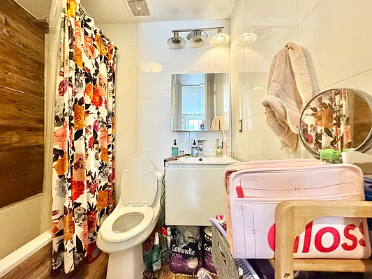 Rented by Pear NYC LLC | media 5