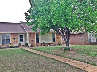828 NW 140th St, Edmond, OK 73013
