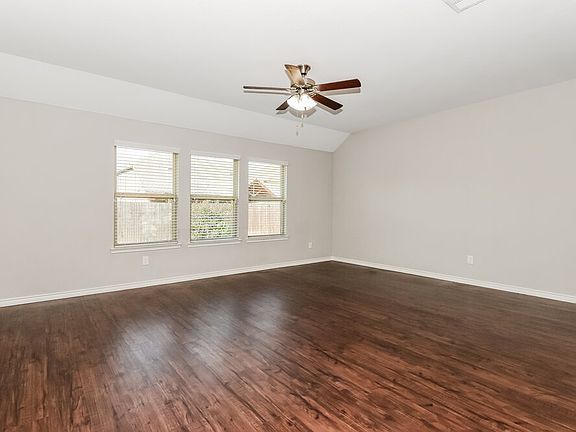 4th image of 3136 Honeycomb Way