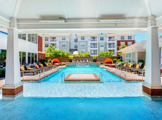 The Carlton at Greenbrier, Chesapeake, VA 23320