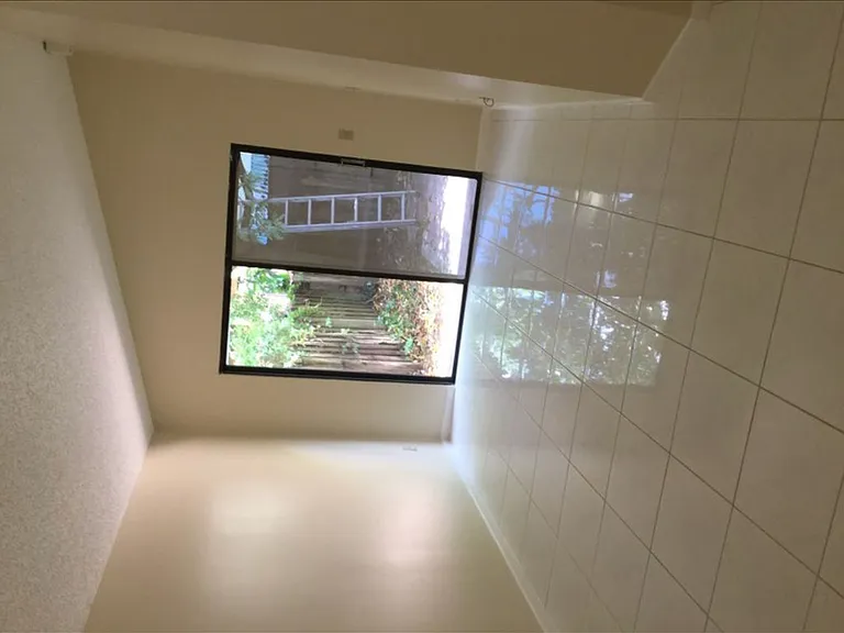 622 Laurel Way — Photo 3