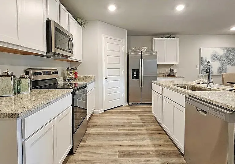 10511 Hopewell Loop — Photo 3