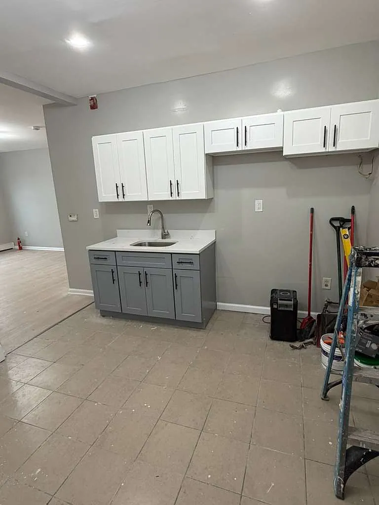 2 bed, $1,800 — Photo 3
