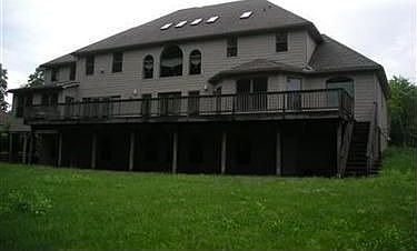 3rd image of 417 Starr Line Dr