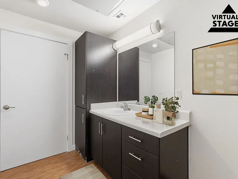 Elevate Your Urban Experience! Move in before the end of the month and get 10 weeks FREE Rent! — Photo 61