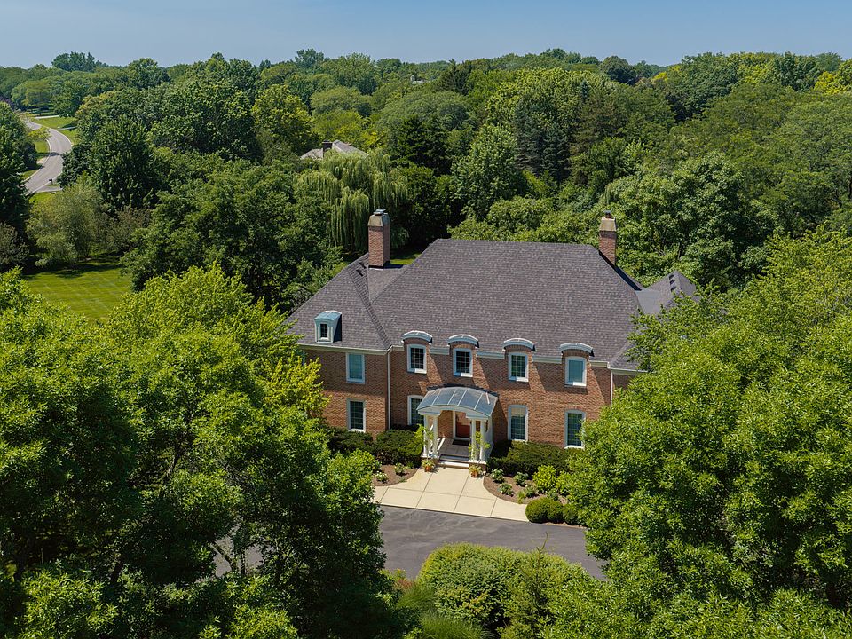 1st image of 568 Plymouth Dr