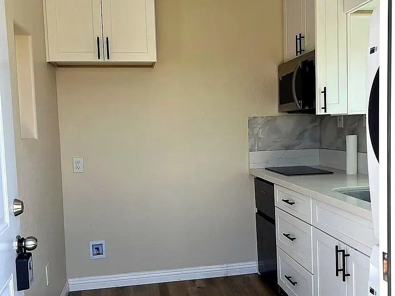 6708 Barnhurst Dr — Photo 5