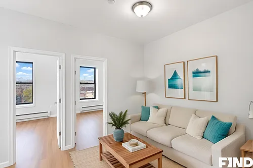 114 Macon St #2F Photo 1 114 Macon St #2F Photo 1