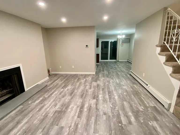 40 Fieldstone Dr #40 — Photo 2