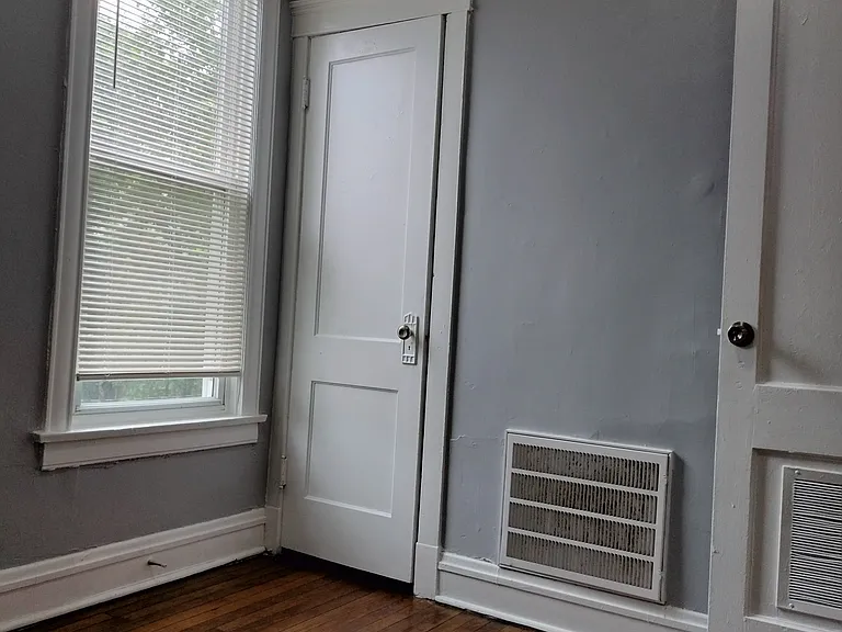 6719 S Sangamon St #2 — Photo 12